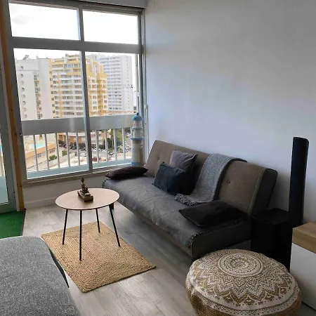 Lovely With Sea View In Da Rocha Apartment *